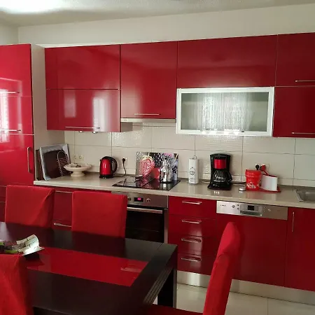 Krizanac Apartment *