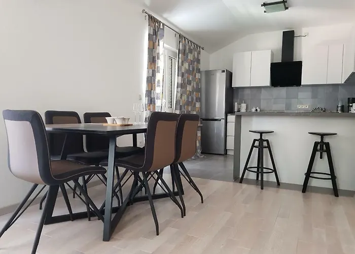 Krizanac 아파트 *