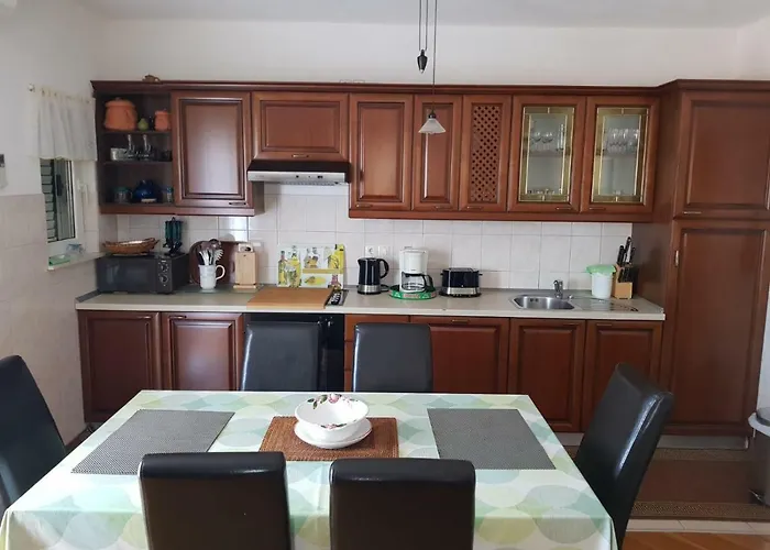 Krizanac 아파트 *