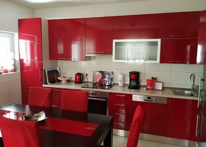 Krizanac Apartment *